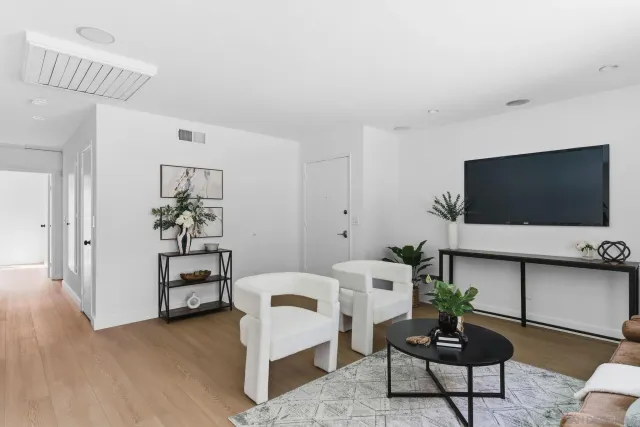 $988,800 | 13779 Paseo Cardiel, San Diego, CA 92129