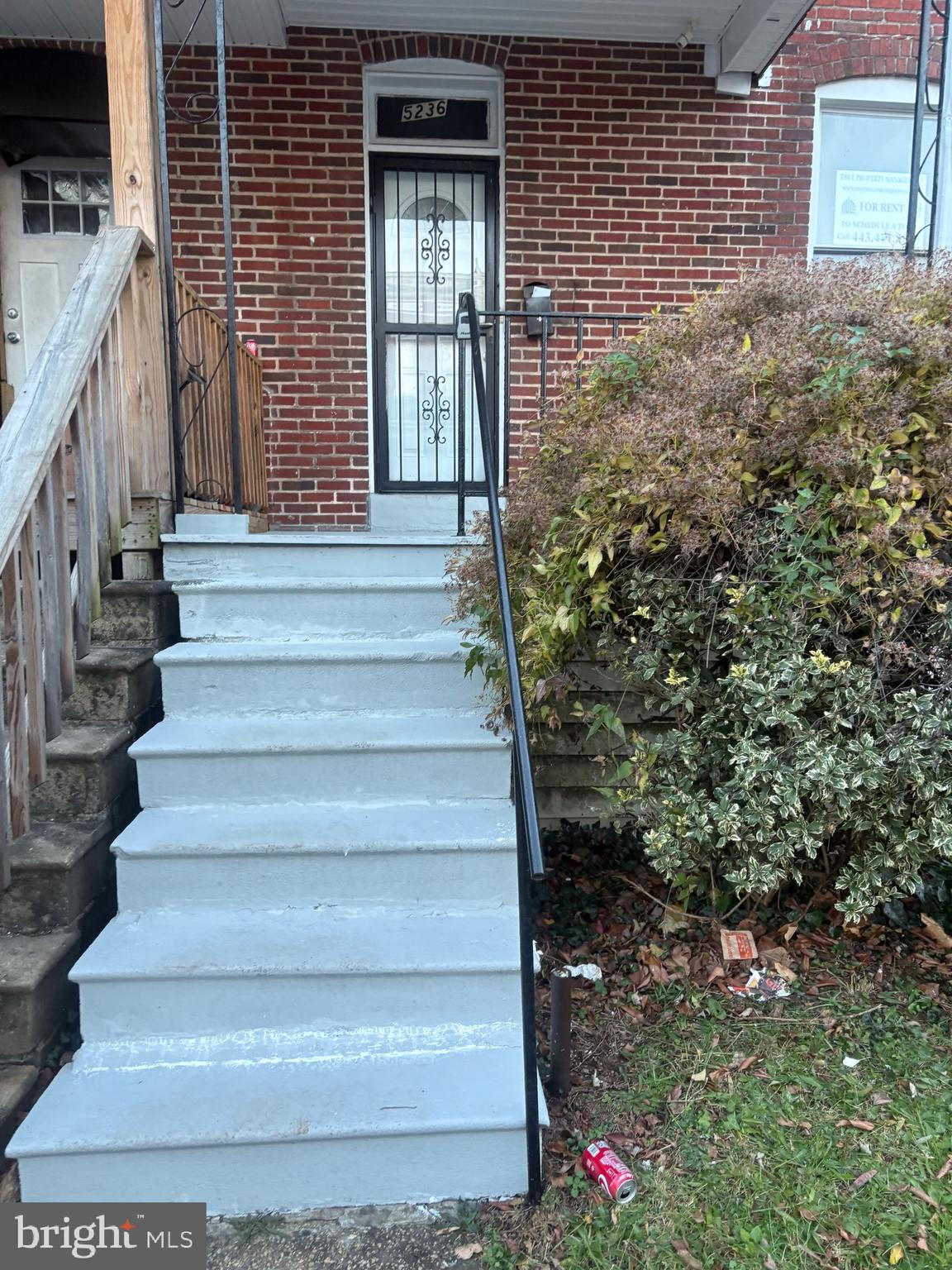 5236 St Charles Avenue Baltimore, MD 21215 - Photo 2 of 9