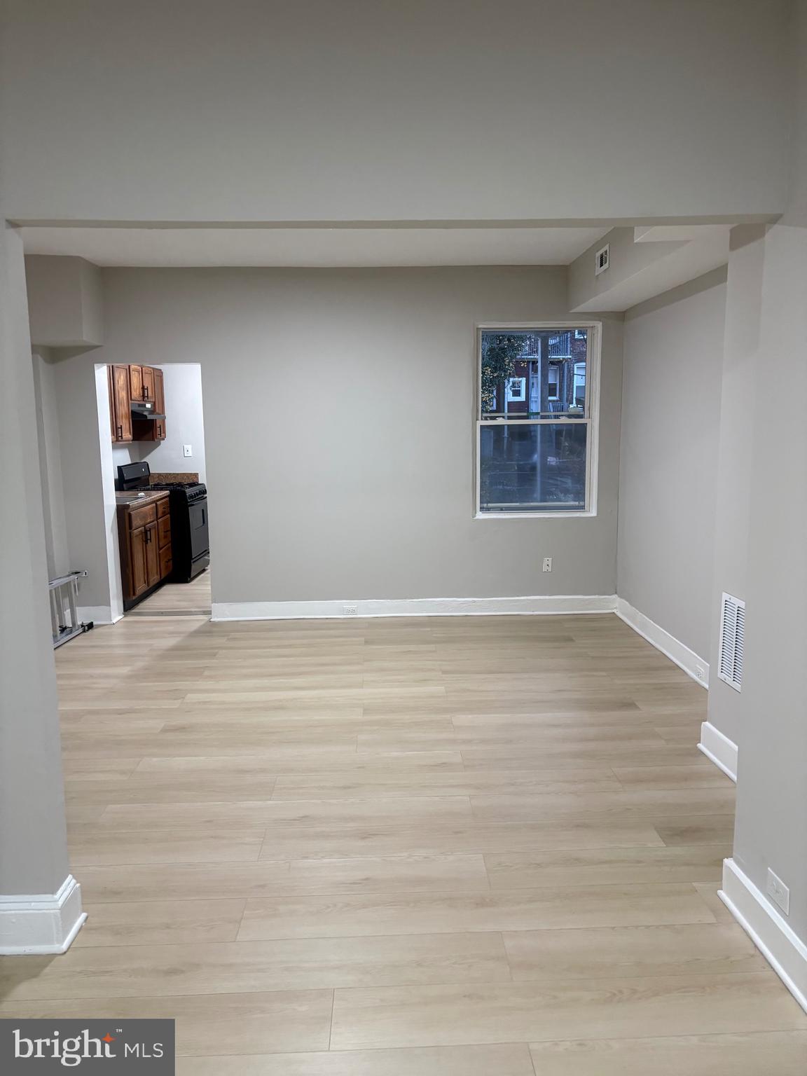 5236 St Charles Avenue Baltimore, MD 21215 - Photo 4 of 9