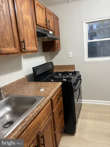 $1,400 | 5236 St Charles Avenue, Baltimore, MD 21215