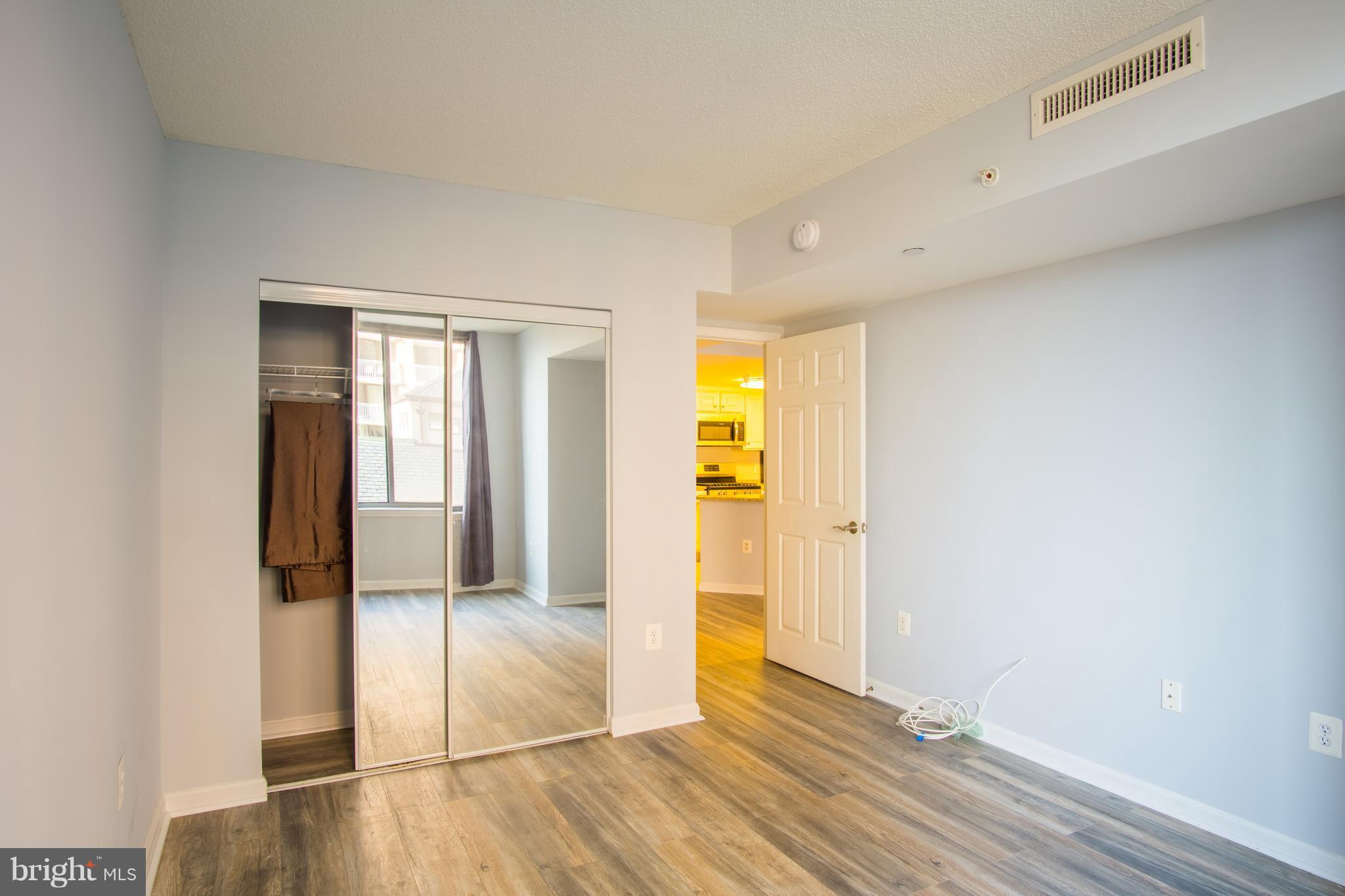 11710 Old Georgetown Road, Unit 422 North Bethesda, MD 20852 - Photo 11 of 29 wooden floor in a room