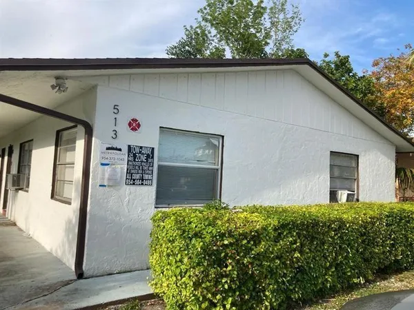 $1,495 | 513 Southwest 2nd Court, Unit 3, Pompano Beach, FL 33060