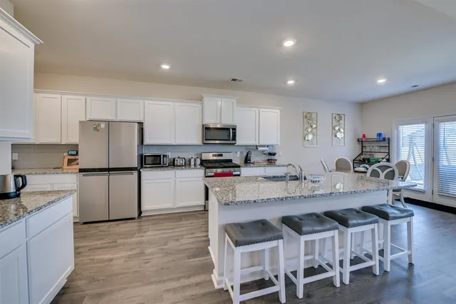 $400,000 | 240 Byzantine Lane, Graniteville, SC 29829