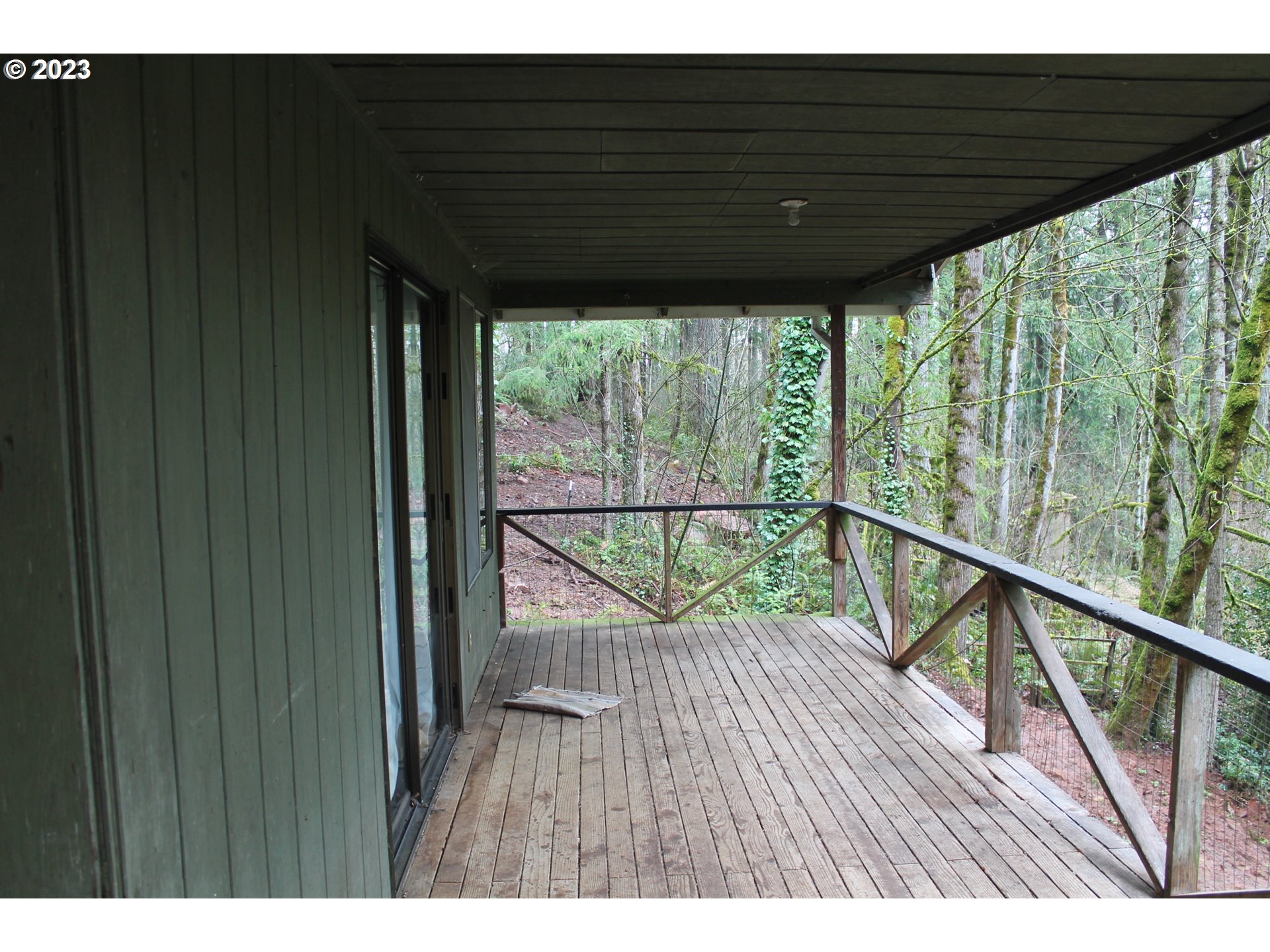 19830 South Hinkle Road Oregon City, OR 97045 - Photo 4 of 47 a view of balcony with wooden floor