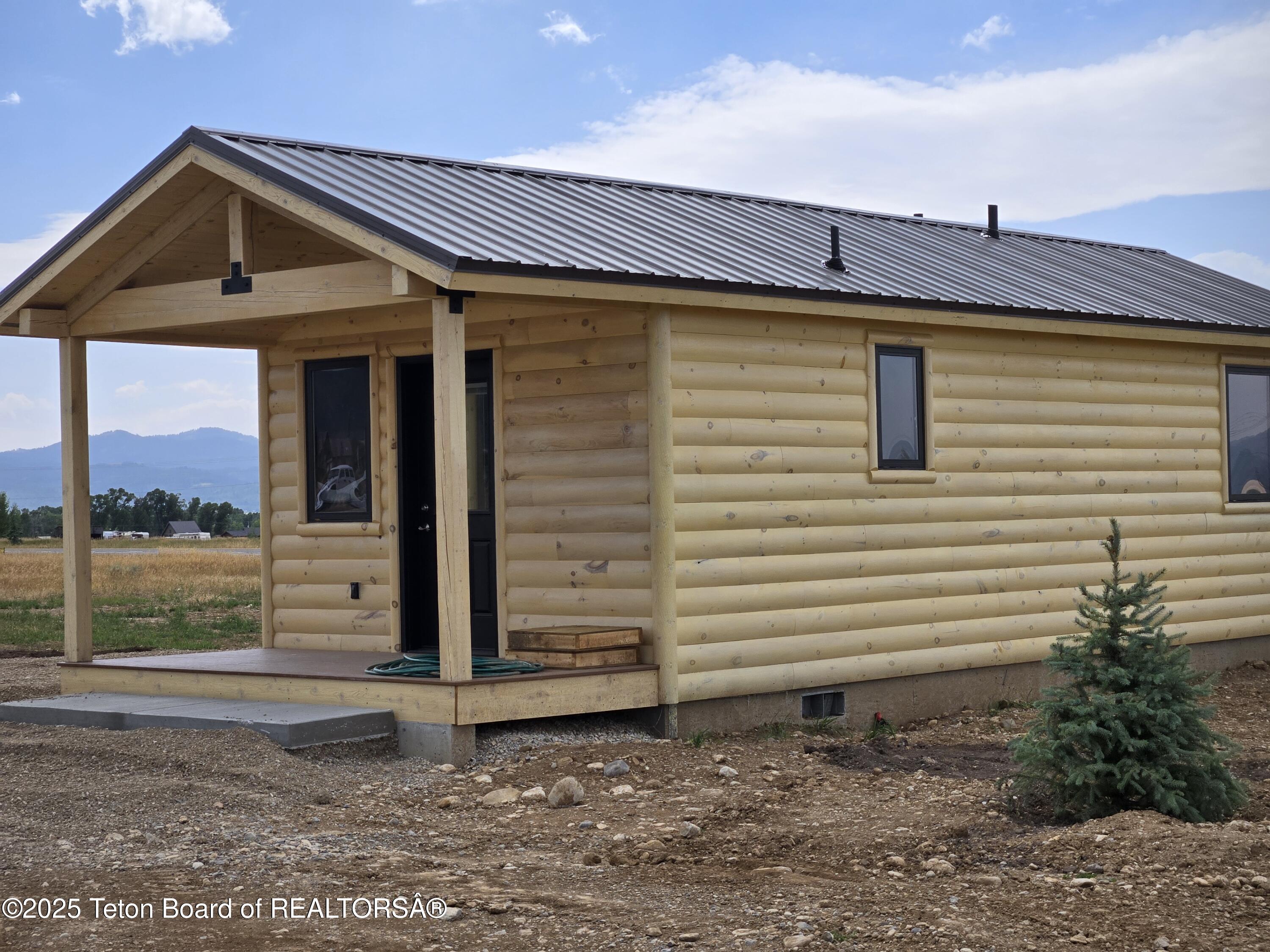 448 Serviceberry Road Victor, ID 83455 - Photo 2 of 10 20240824_143342