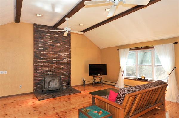 601 Rutland Street Carlisle, MA 01741 - Photo 2 of 13 Gallery Image 2