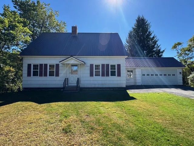 $360,000 | 5 Chandler Court, Houlton, ME 04730