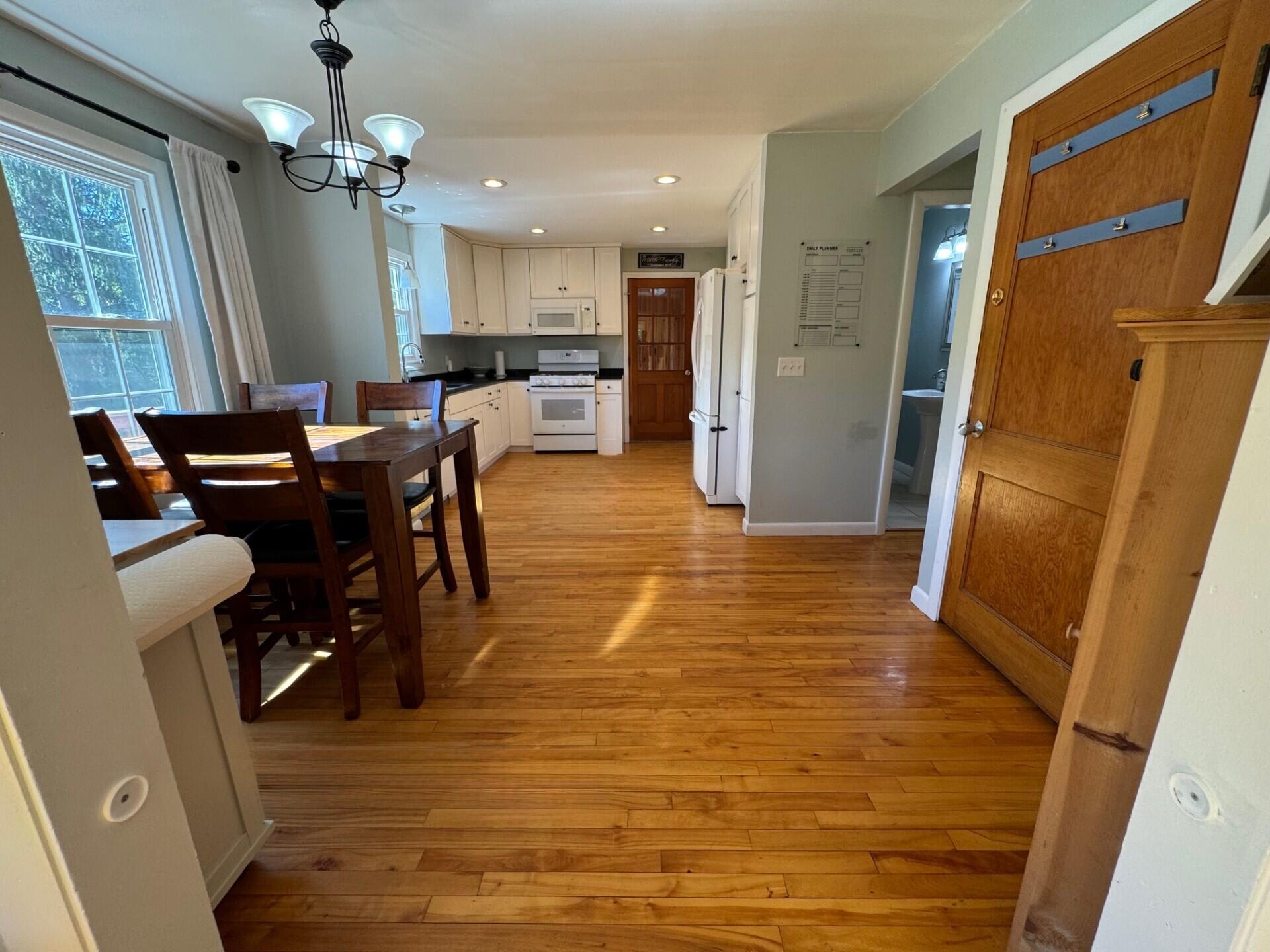 5 Chandler Court Houlton, ME 04730 - Photo 20 of 88 Kitchen (5 Chandler Ct) I