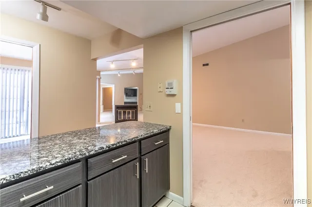 $1,750 | 1105 Youngs Road, Unit F, Amherst, NY 14221