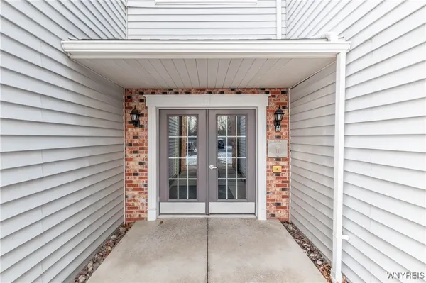 $1,750 | 1105 Youngs Road, Unit F, Amherst, NY 14221