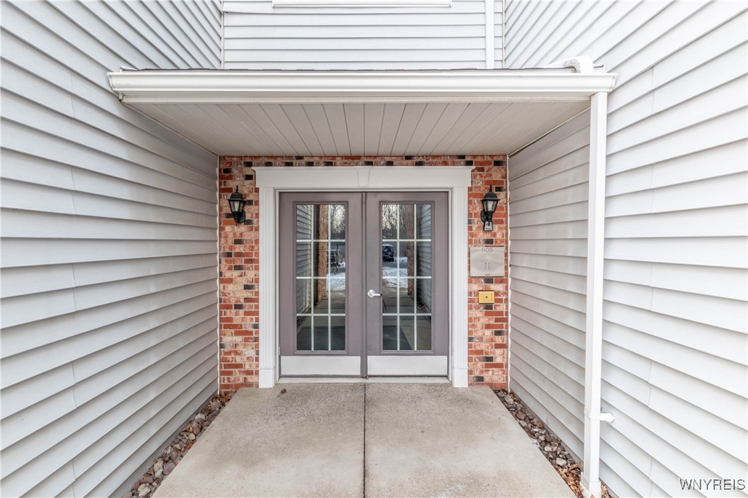 1105 Youngs Road, Unit F Amherst, NY 14221 - Photo 3 of 31