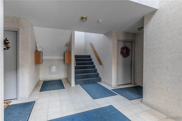 $1,750 | 1105 Youngs Road, Unit F, Amherst, NY 14221