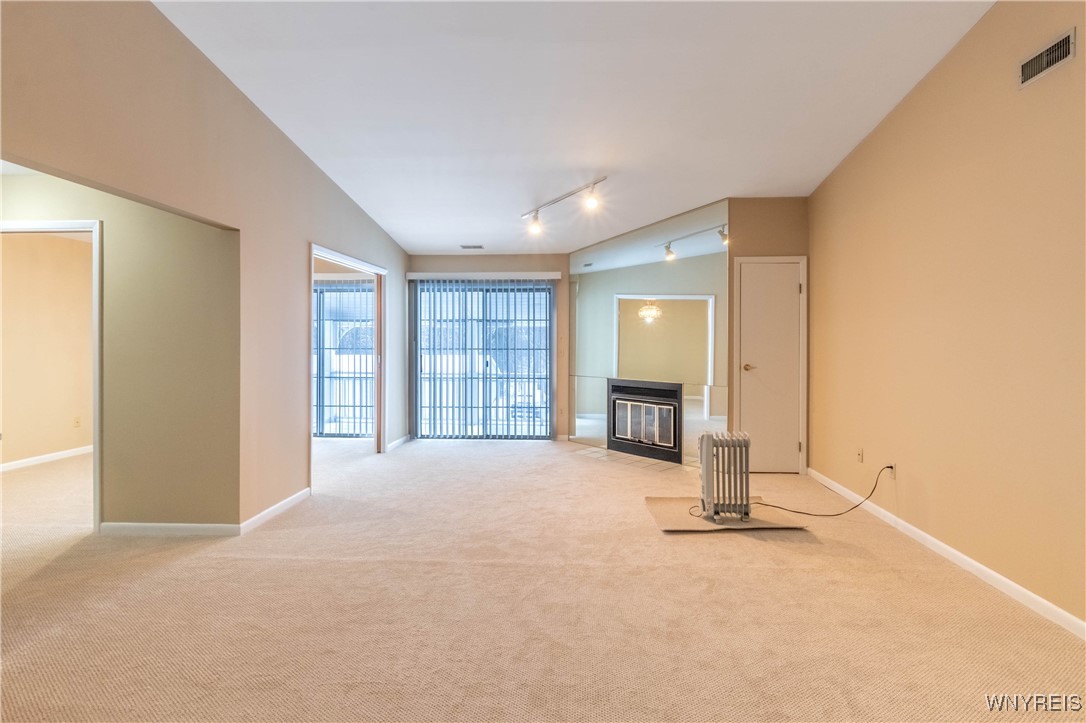 1105 Youngs Road, Unit F Amherst, NY 14221 - Photo 6 of 31