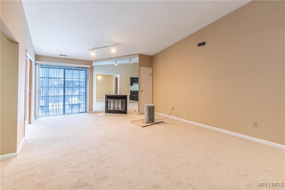 1105 Youngs Road, Unit F Amherst, NY 14221 - Photo 7 of 31