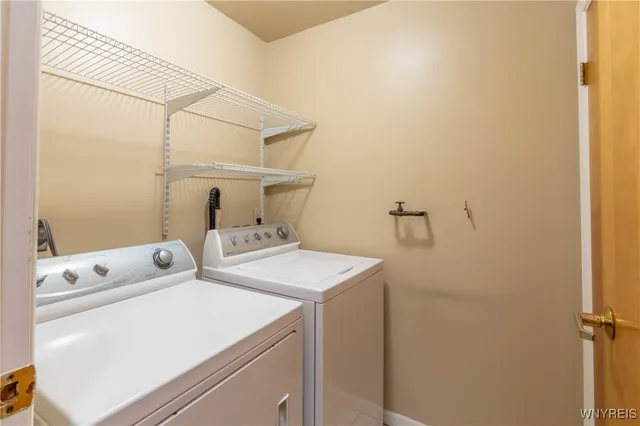 $1,750 | 1105 Youngs Road, Unit F, Amherst, NY 14221