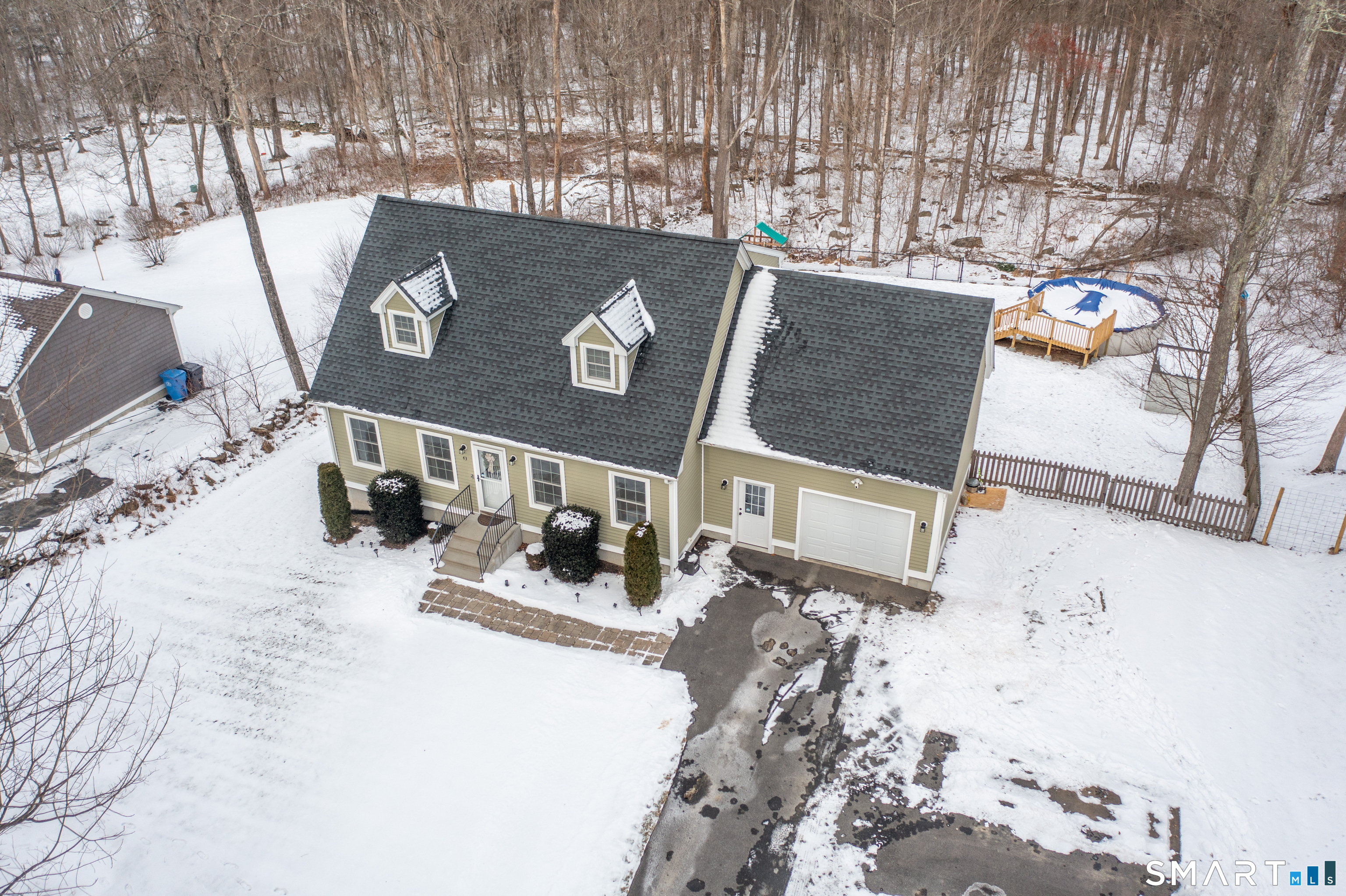 43 Tatnic Hill Road Brooklyn, CT 06234 - Photo 3 of 25