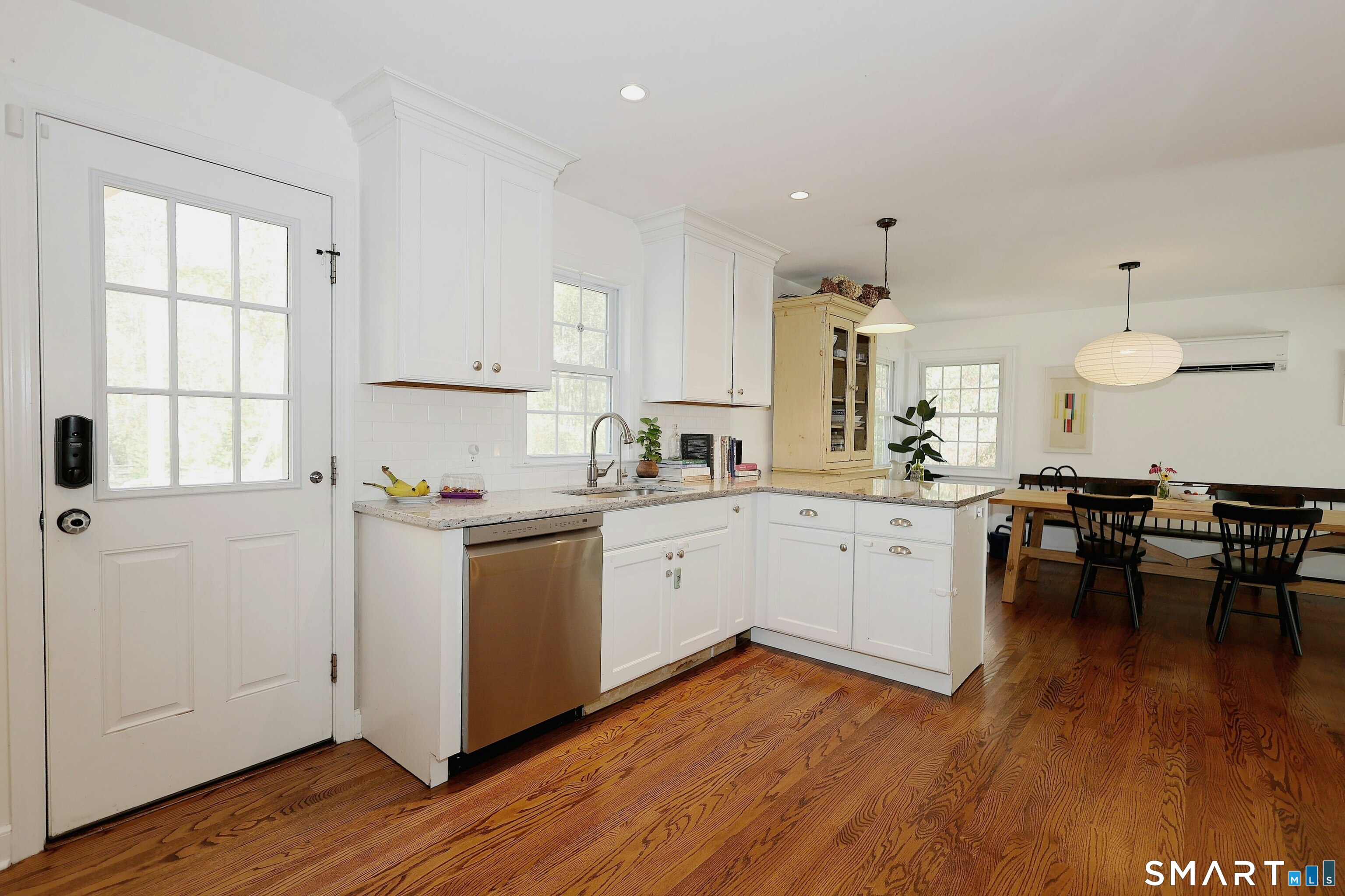 18 Head Of Meadow Road Newtown, CT 06470 - Photo 18 of 40