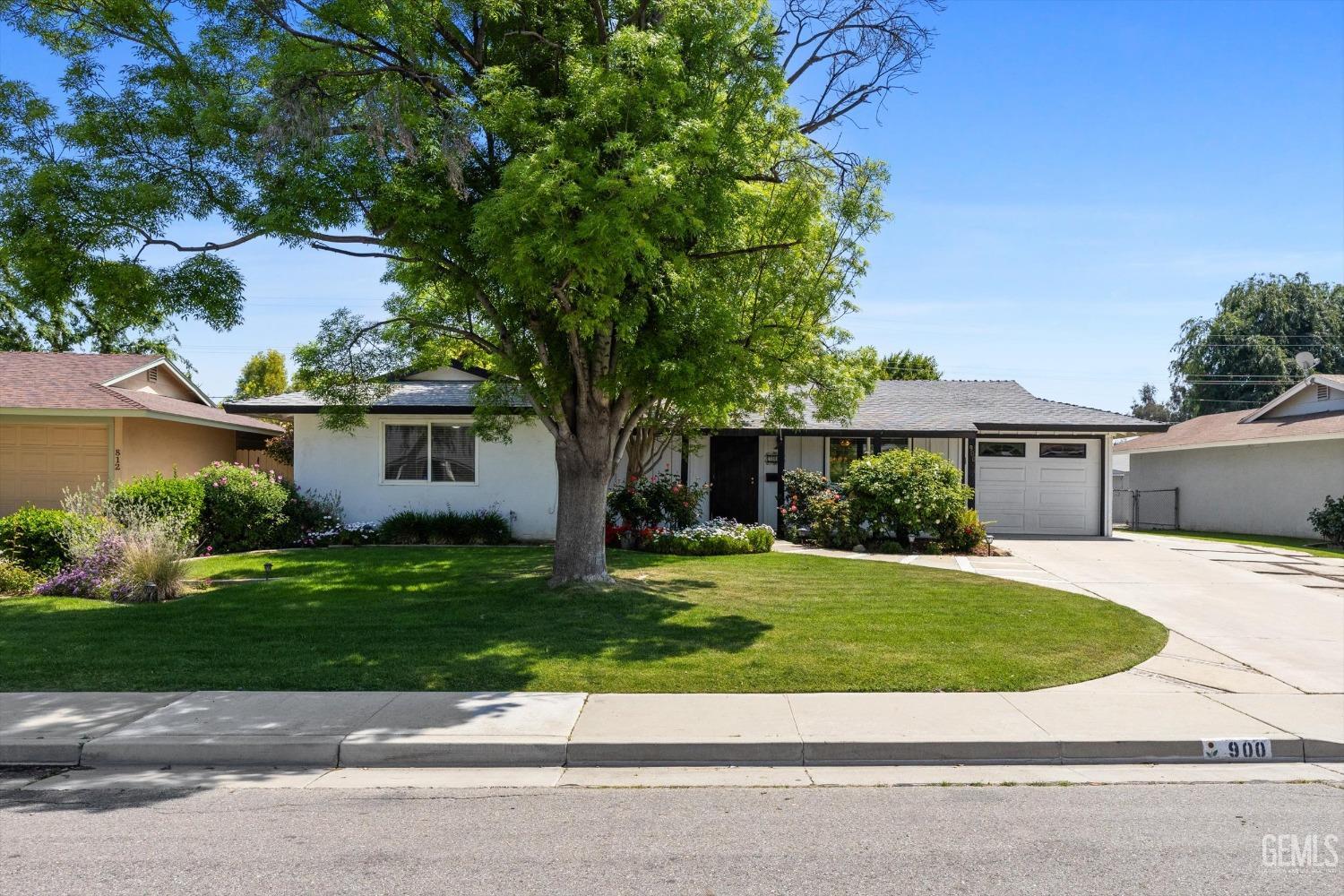 Undisclosed Address Bakersfield, CA 93309 - Photo 2 of 21