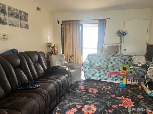 $344,900 | 1941 Raspberry Court, Edison, NJ 08817