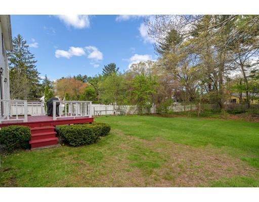 23 Rangeway Road Billerica, MA 01862 - Photo 27 of 30 a view of a garden with large trees
