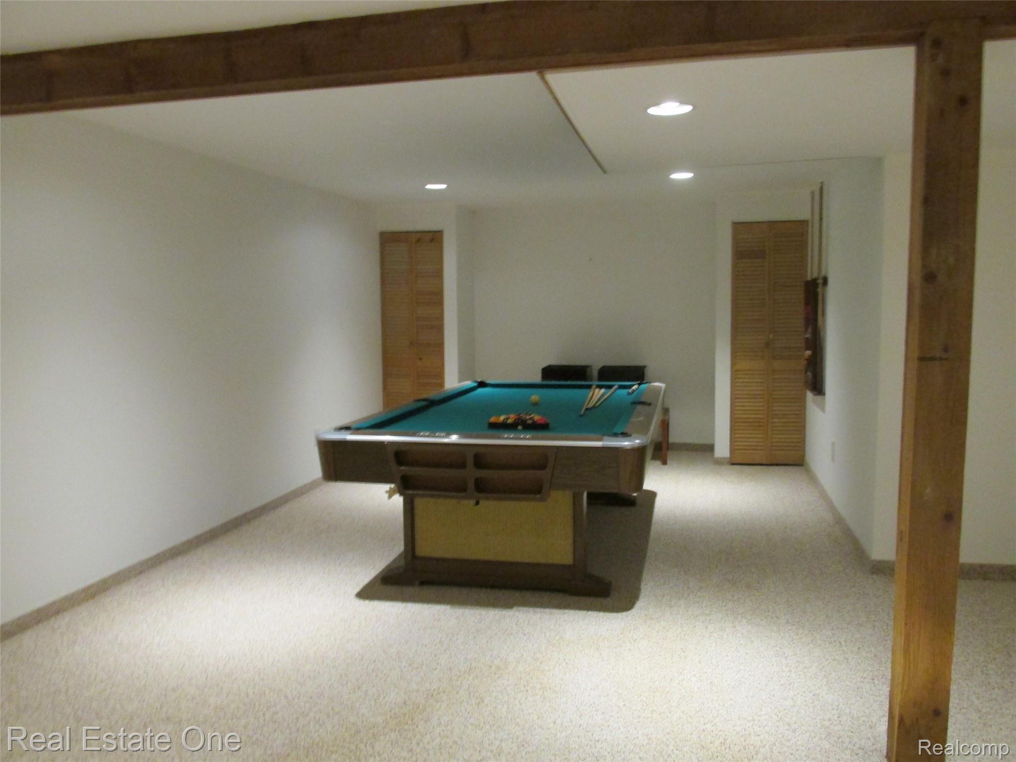 4390 Derry Road Bloomfield Hills, MI 48302 - Photo 32 of 81 IMG_1655.JPG
