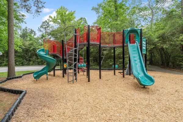 $3,295 | 36 White Bark Place, The Woodlands, TX 77381