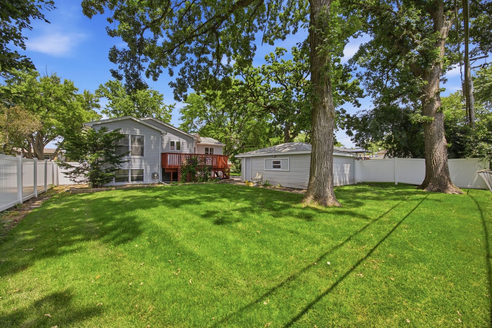 2713 Ravinia Lane Woodridge, IL 60517 - Photo 36 of 40