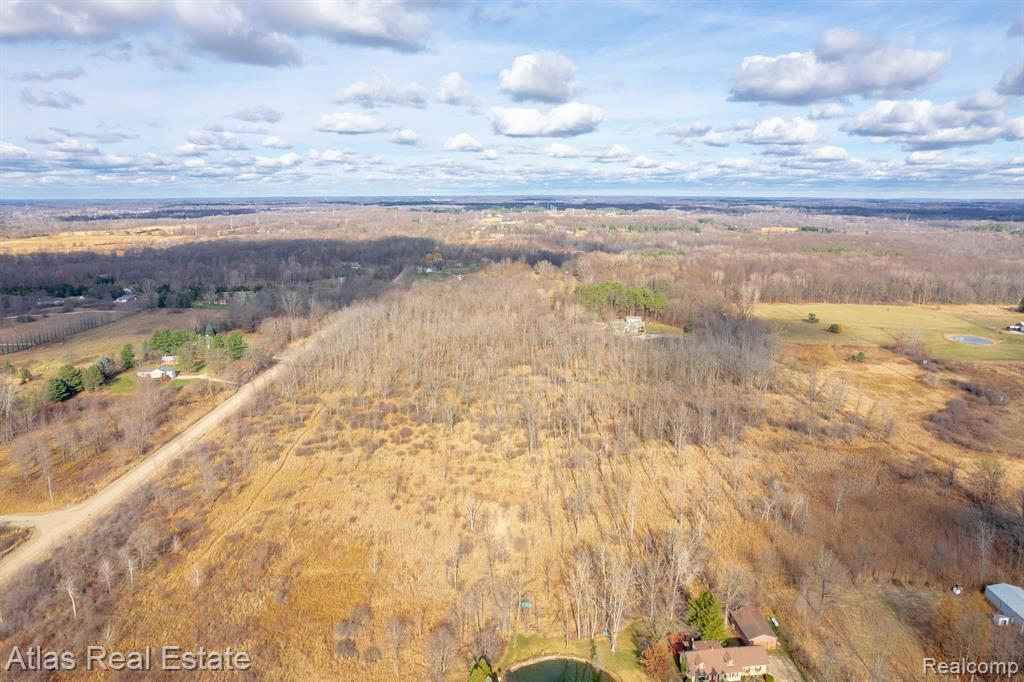 8485 Washburn Road Goodrich, MI 48438 - Photo 20 of 81 Gallery Image 20