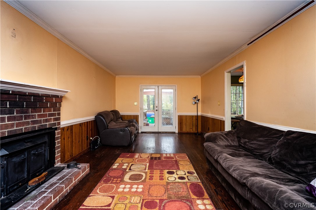 4624 Rabbit Foot Lane Chesterfield, VA 23236 - Photo 6 of 27 a living room with furniture and a fireplace
