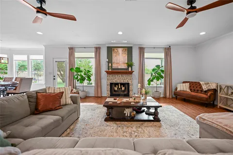 $850,000 | 112 Hobby Horse, Liberty Hill, TX 78642