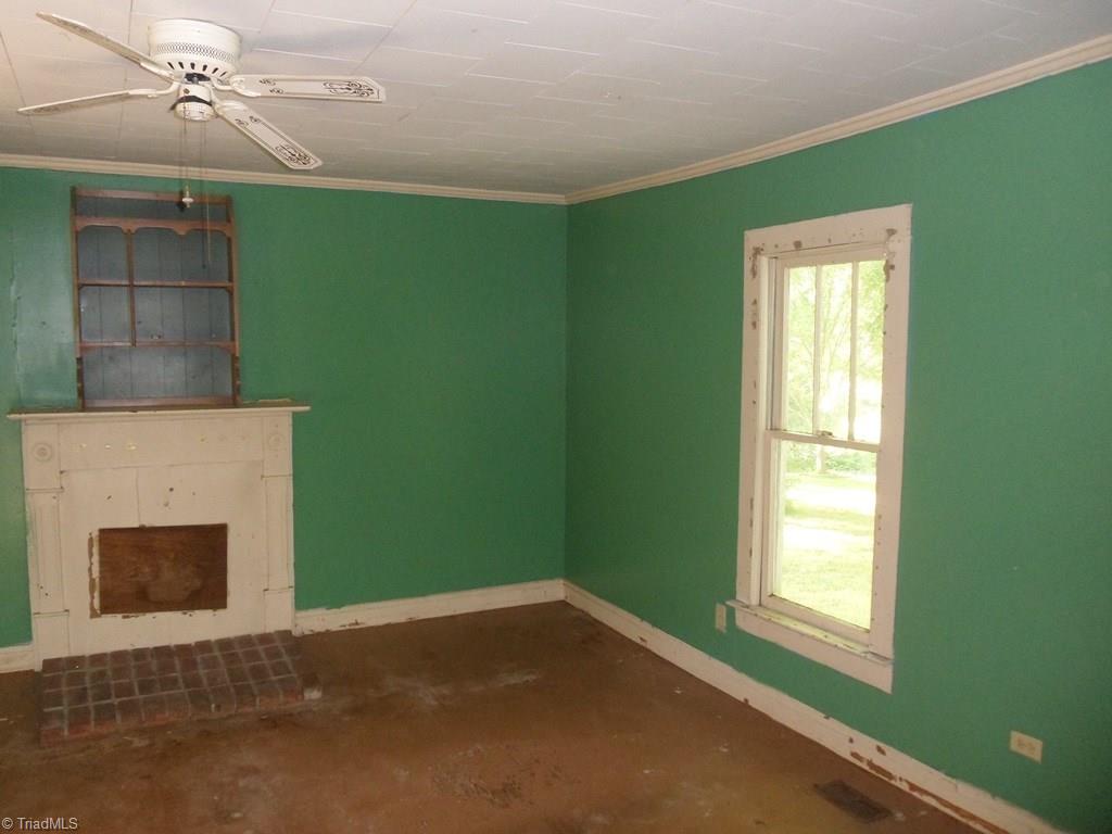 730 Morgan Road Eden, NC 27288 - Photo 5 of 11 Gallery Image 5