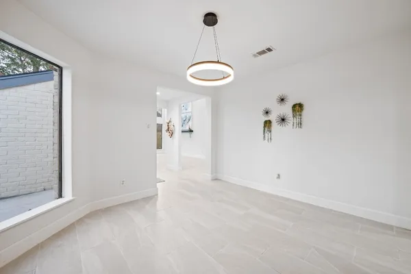 $2,500 | 6606 Winkleman Road, Houston, TX 77083