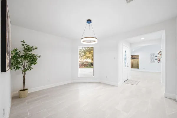 $2,500 | 6606 Winkleman Road, Houston, TX 77083
