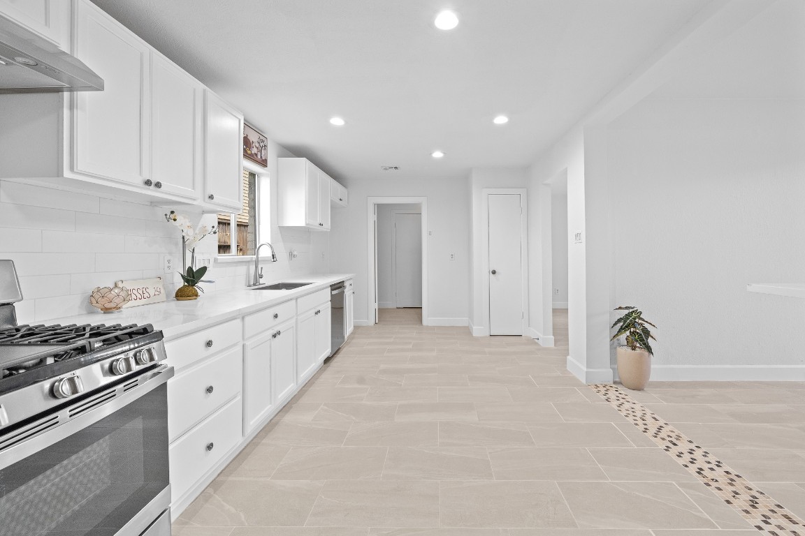 6606 Winkleman Road Houston, TX 77083 - Photo 23 of 44