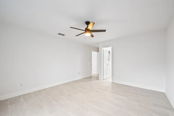$2,500 | 6606 Winkleman Road, Houston, TX 77083