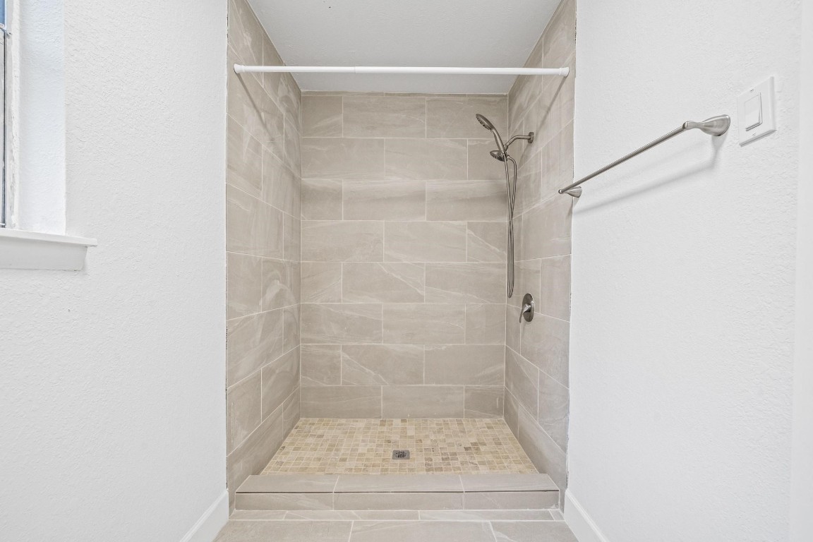 6606 Winkleman Road Houston, TX 77083 - Photo 33 of 44