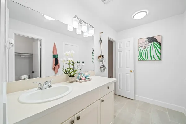 $2,500 | 6606 Winkleman Road, Houston, TX 77083