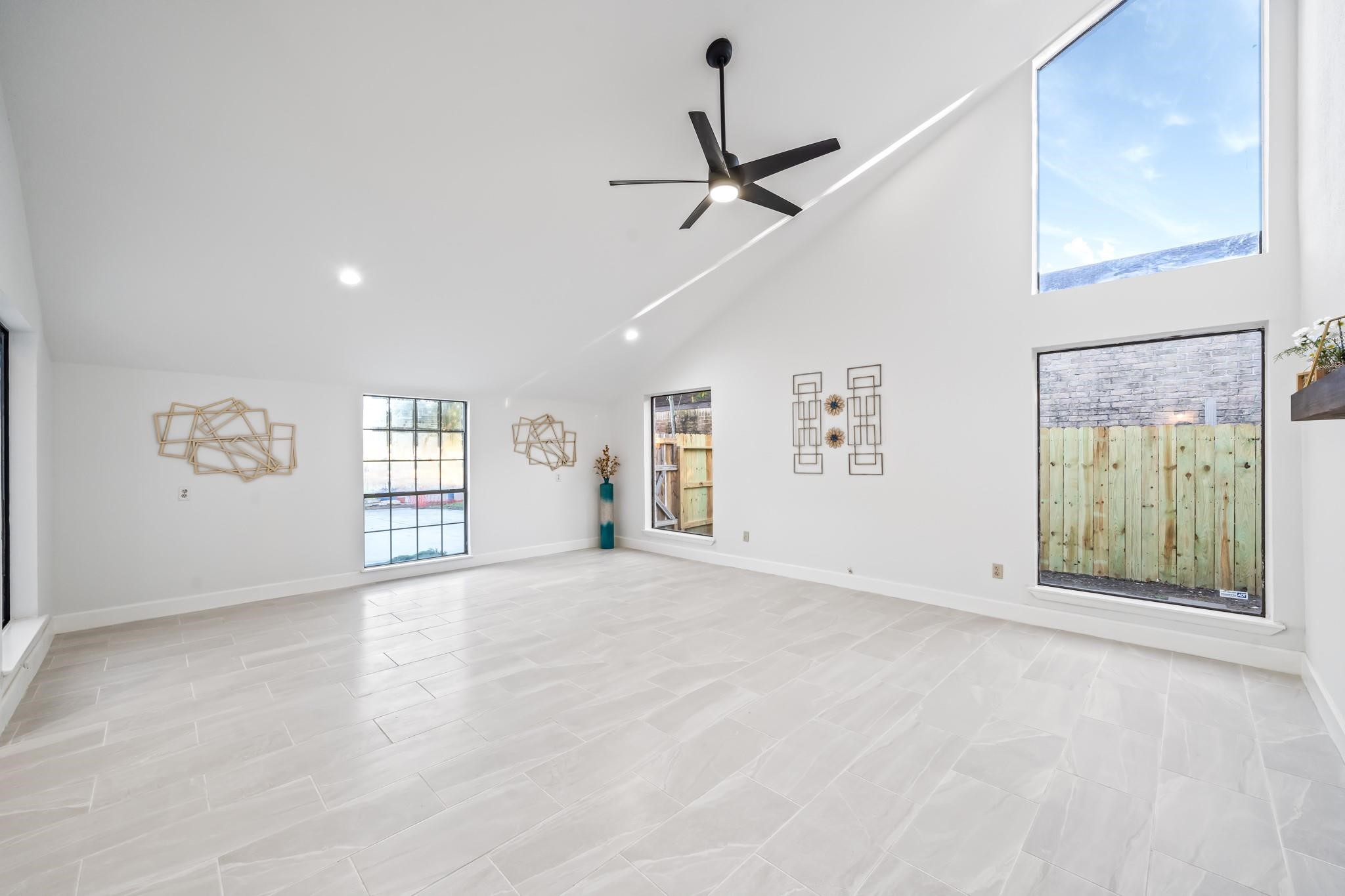 6606 Winkleman Road Houston, TX 77083 - Photo 7 of 44