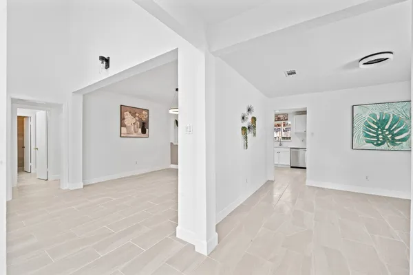 $2,500 | 6606 Winkleman Road, Houston, TX 77083