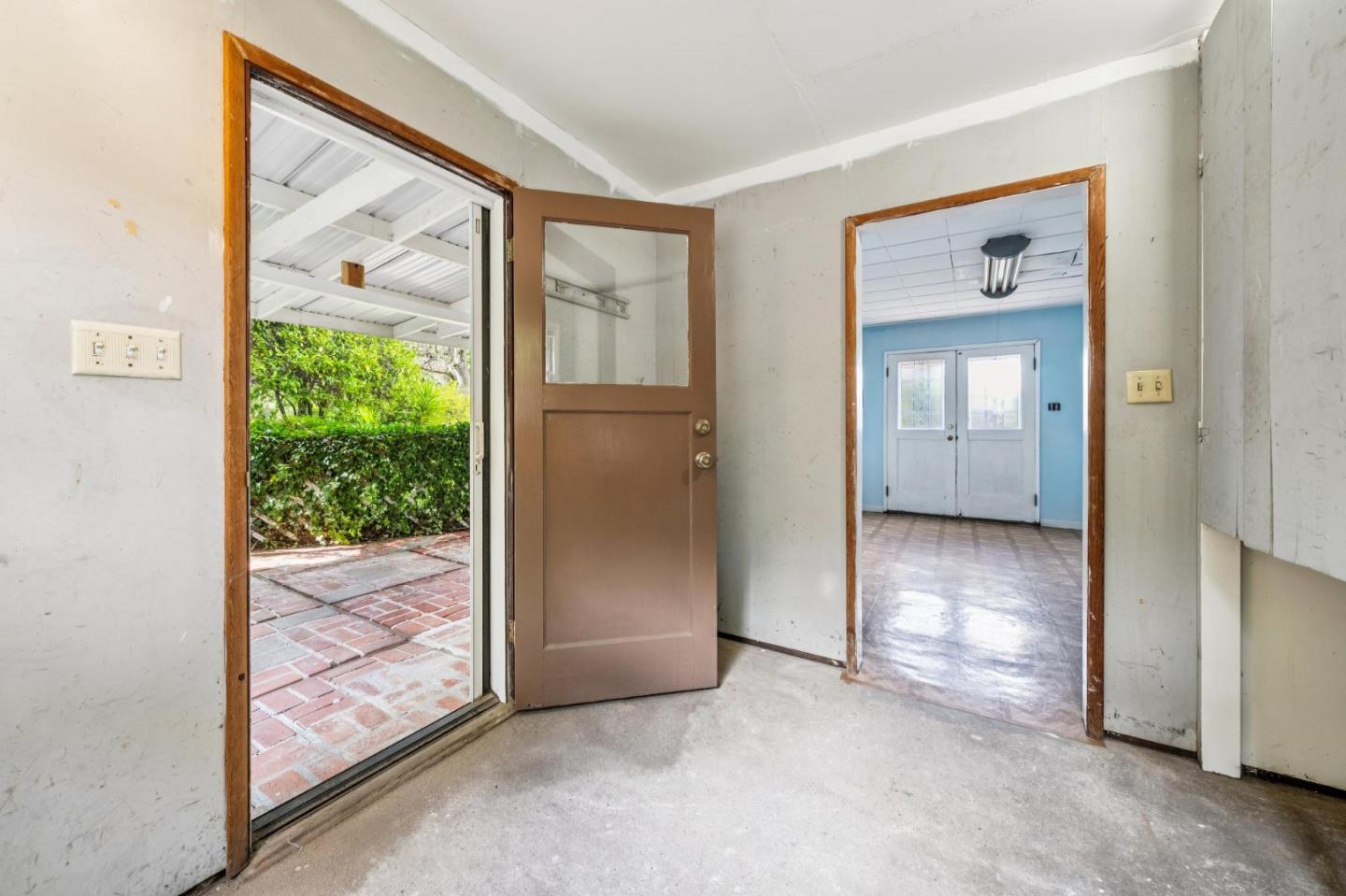 1637 Lake Chabot Road San Leandro, CA 94577 - Photo 40 of 46