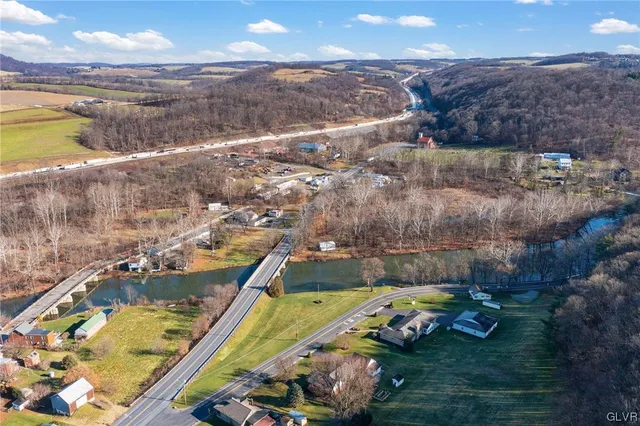 $1,300,000 | 1563 Old Highway 22, Lenhartsville, PA 19534