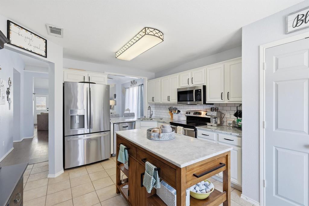 1305 Rye Glen Drive Midlothian, TX 76065 - Photo 11 of 36