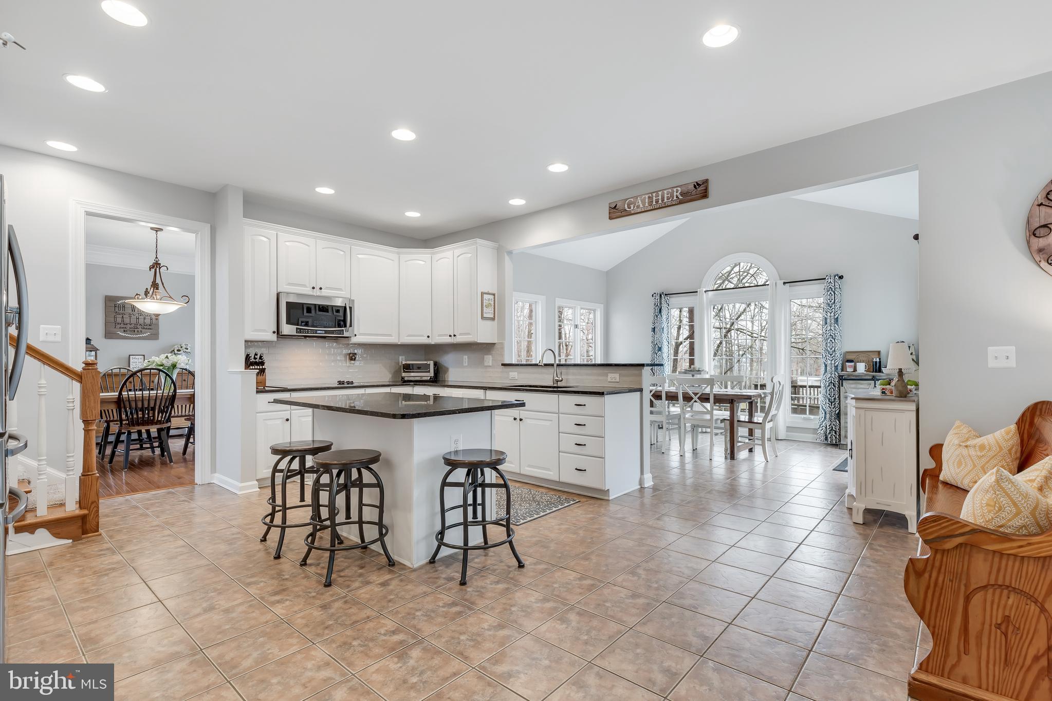 14413 Clubhouse Road Gainesville, VA 20155 - Photo 14 of 59 Open Concept Eat-In Kitchen Island