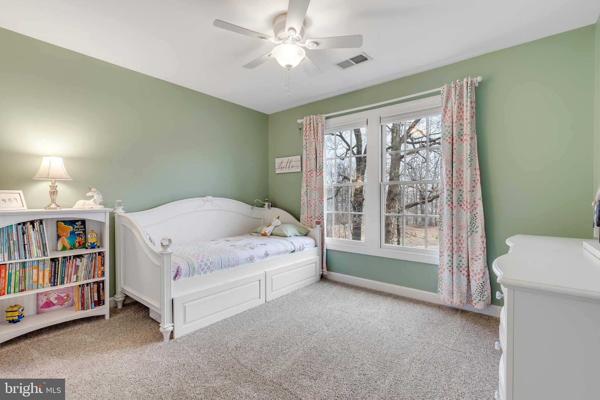 14413 Clubhouse Road Gainesville, VA 20155 - Photo 31 of 59 Bedroom with Great Natural Light