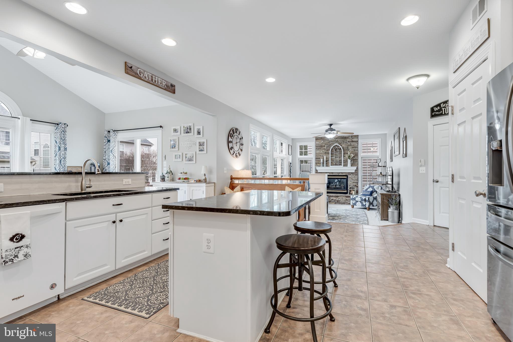 14413 Clubhouse Road Gainesville, VA 20155 - Photo 10 of 59 Open Concept Eat-In Kitchen Island