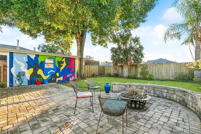 $320,000 | 6548 Pontchartrain Boulevard, New Orleans, LA 70124