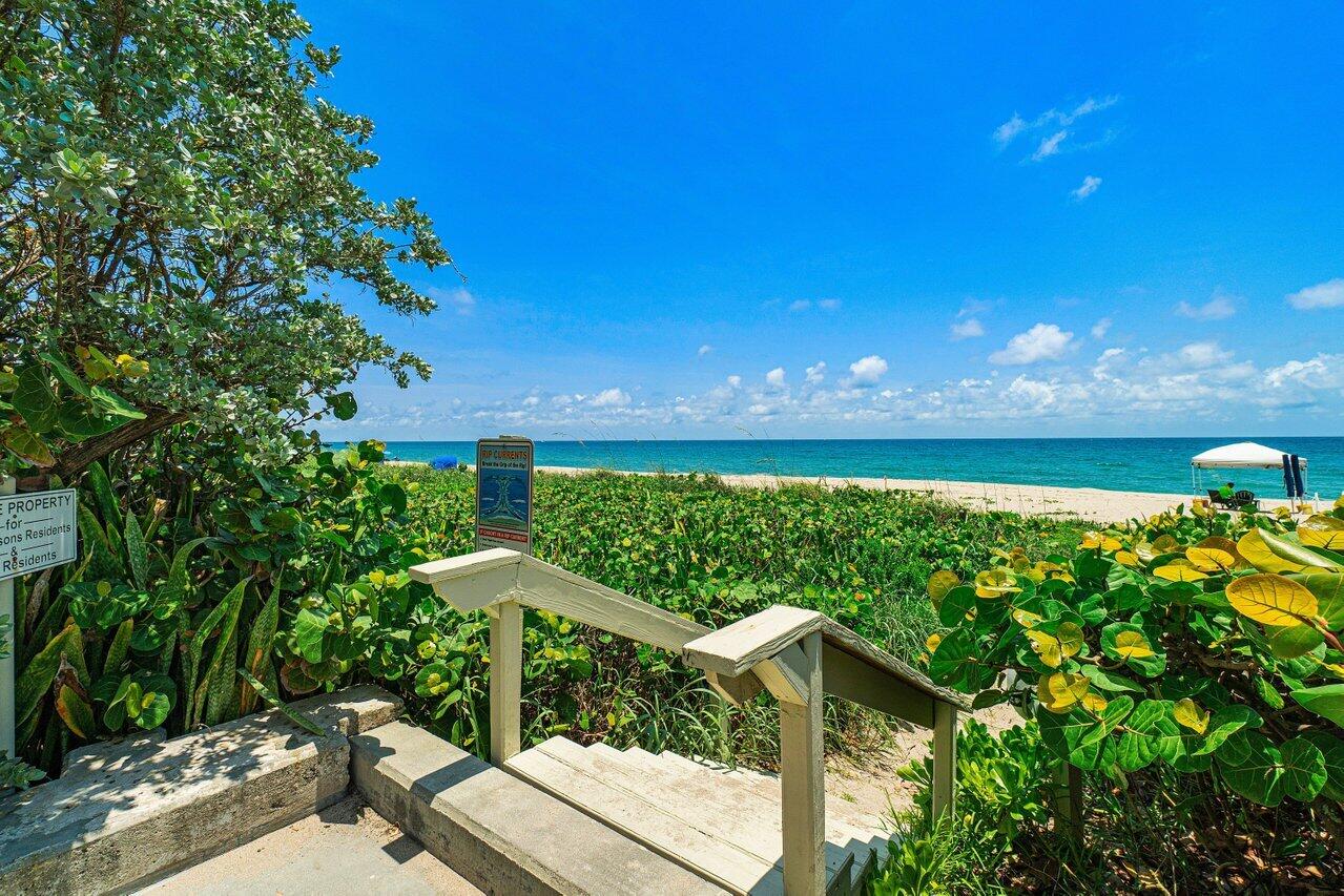 2784 South Ocean Boulevard, Unit 201E Palm Beach, FL 33480 - Photo 2 of 40 Beach Access