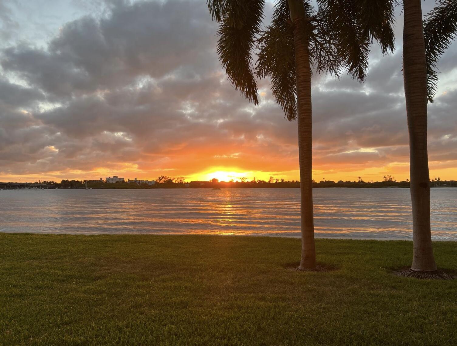 2784 South Ocean Boulevard, Unit 201E Palm Beach, FL 33480 - Photo 39 of 40 Sunset