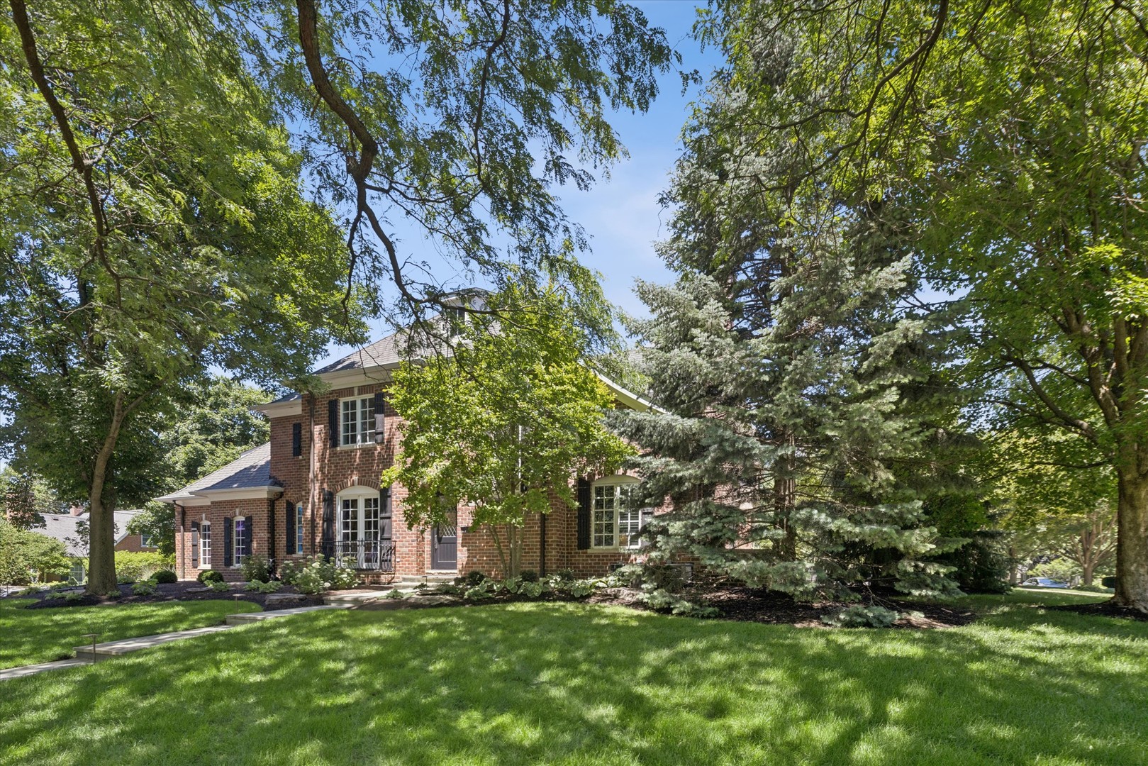 690 Wingate Road Glen Ellyn, IL 60137 - Photo 3 of 49