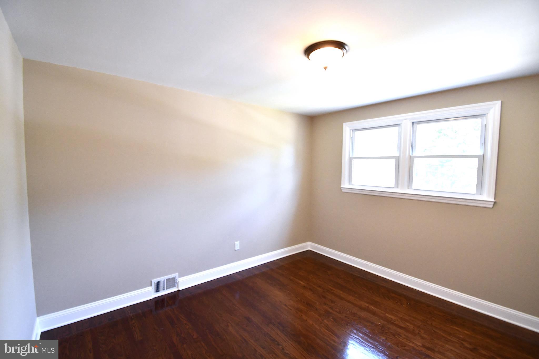 144 Ashbrook Road Cherry Hill, NJ 08034 - Photo 28 of 36 Gallery Image 28